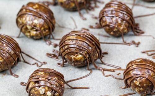 花生酱燕麦粥球的图象