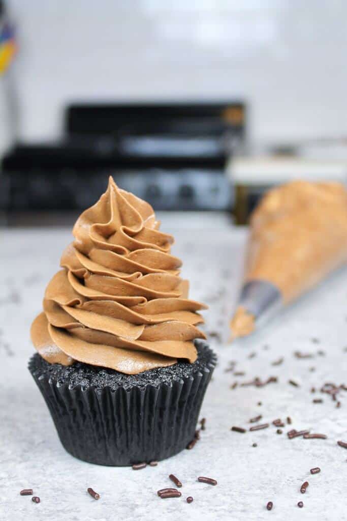 我的湿巧克力纸杯蛋糕食谱的迷人照片