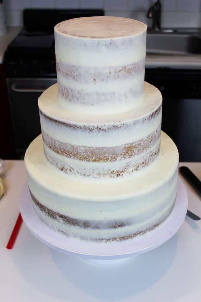 拼装半裸分层婚礼蛋糕