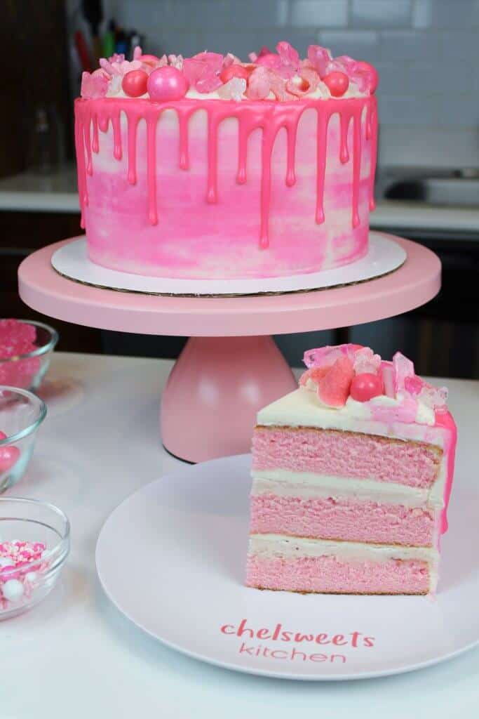 我的粉红色切片蛋糕点滴的照片