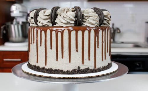 奥利奥滴水蛋糕照片