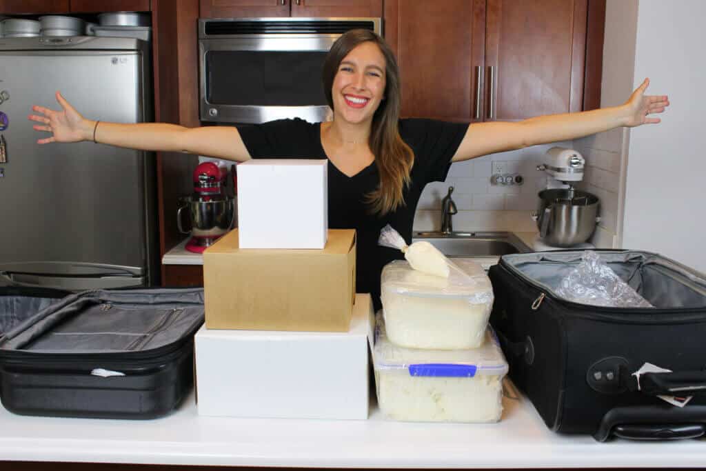 chelsweetlpl外围赌注s chelsey white在全国各地运送婚礼蛋糕的照片