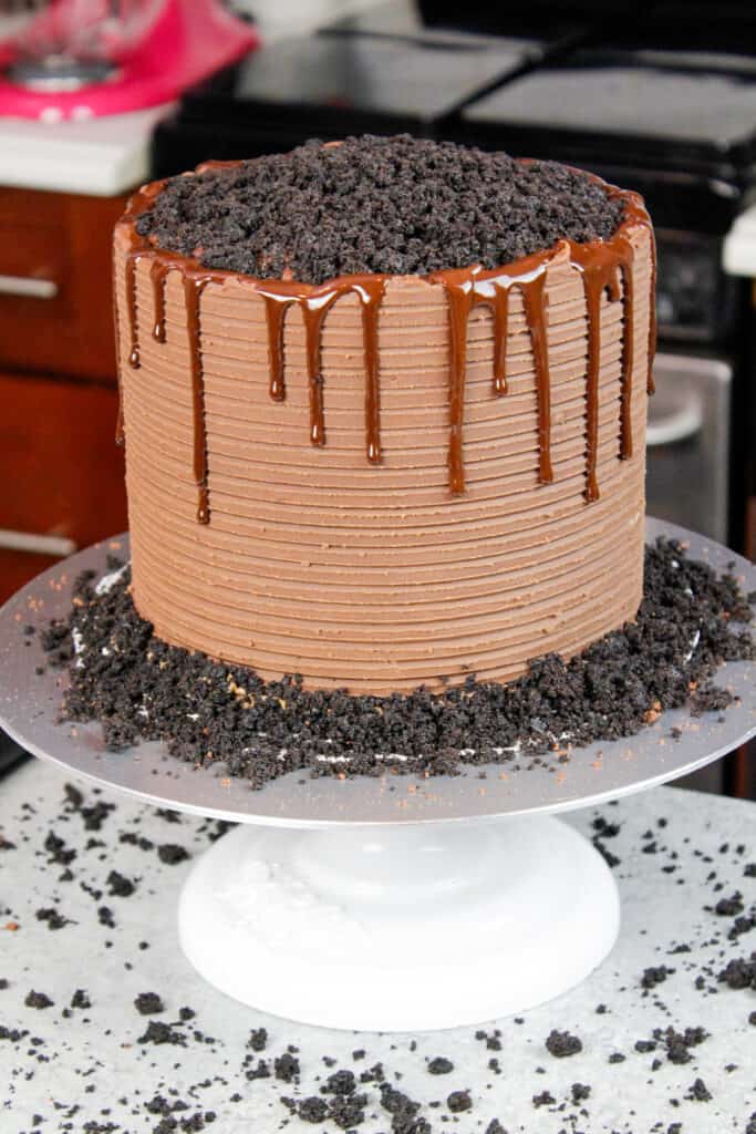 巧克力蛋糕停电的图像与巧克力伽纳彻滴