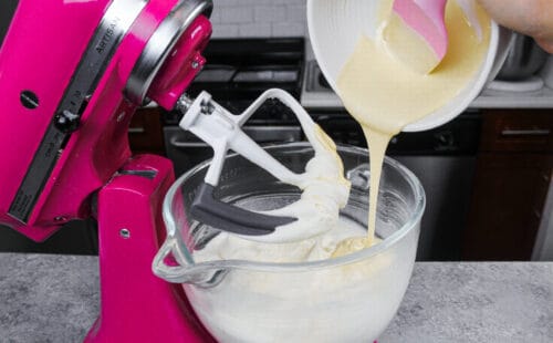 白巧克力配方结霜图像正在取得