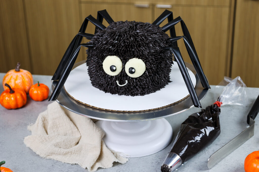 可爱的形象和容易蜘蛛蛋糕为万圣节