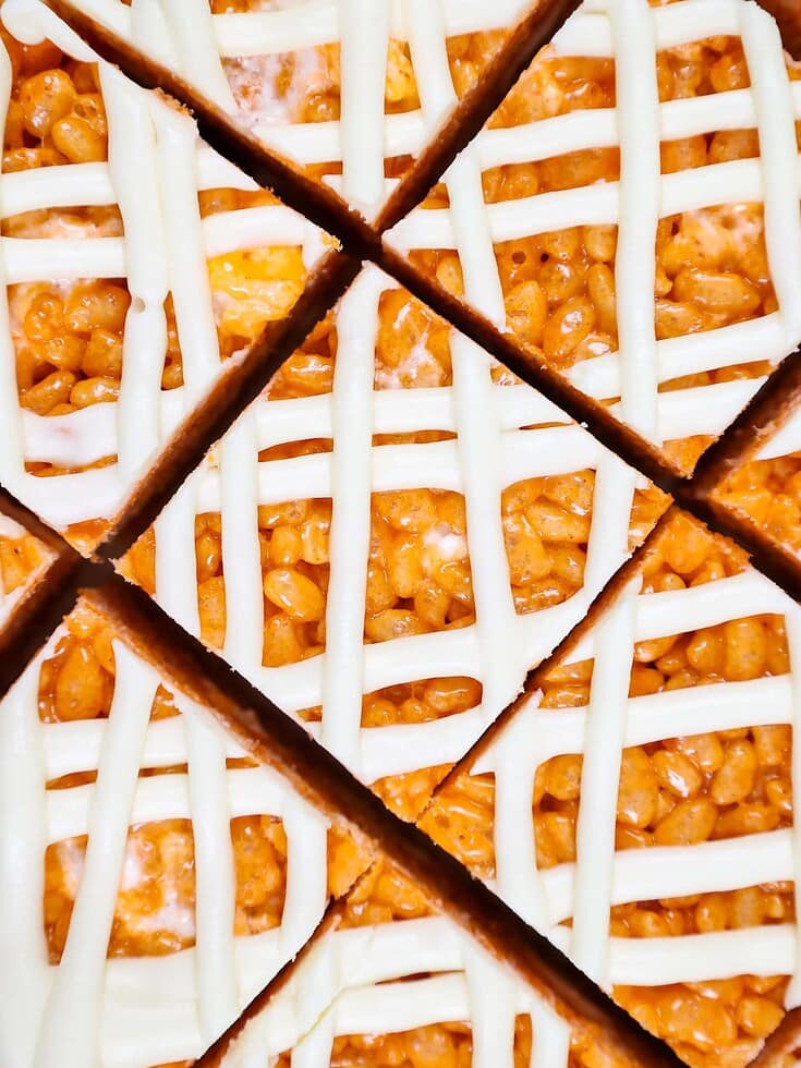 南瓜香料大米私家侦探的形象,加上奶油干酪糖霜